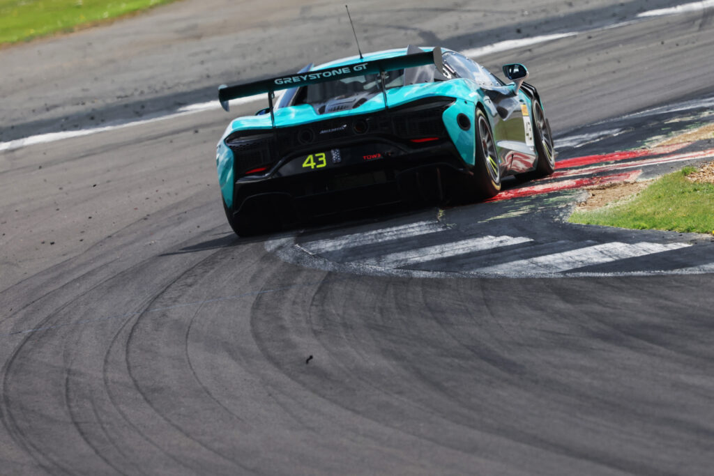 SNR Racing. McLaren Atura Trophy Evo